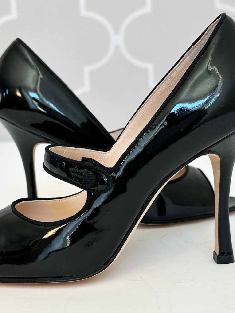 Manolo Blahnik Black Patent Leather Mary Jane Peep Toe Heels EU 38 Italy - Picture 7 of 10